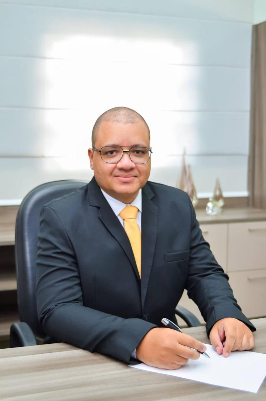 Victor - Advogado